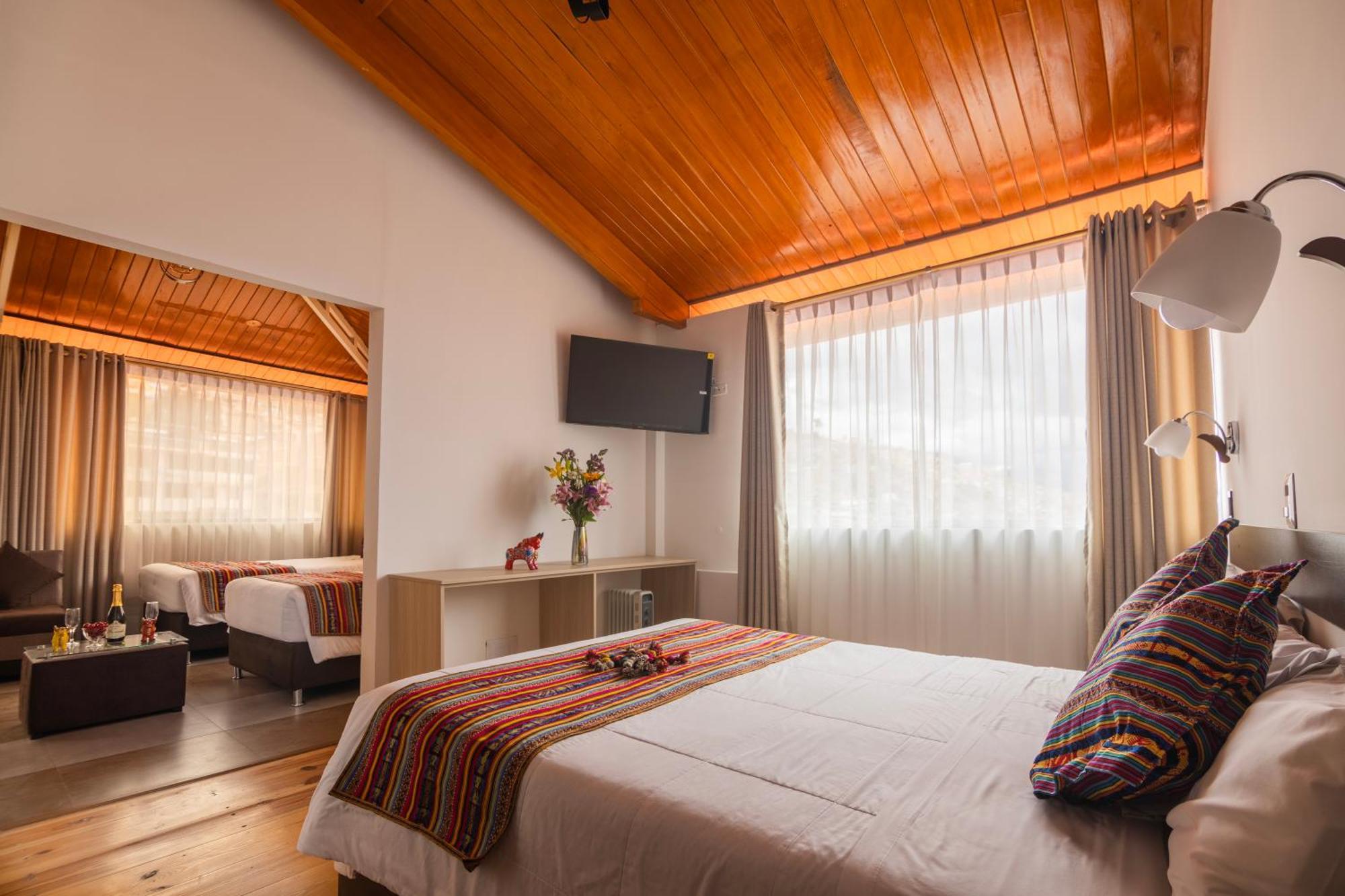Kapac Inn-san Blas